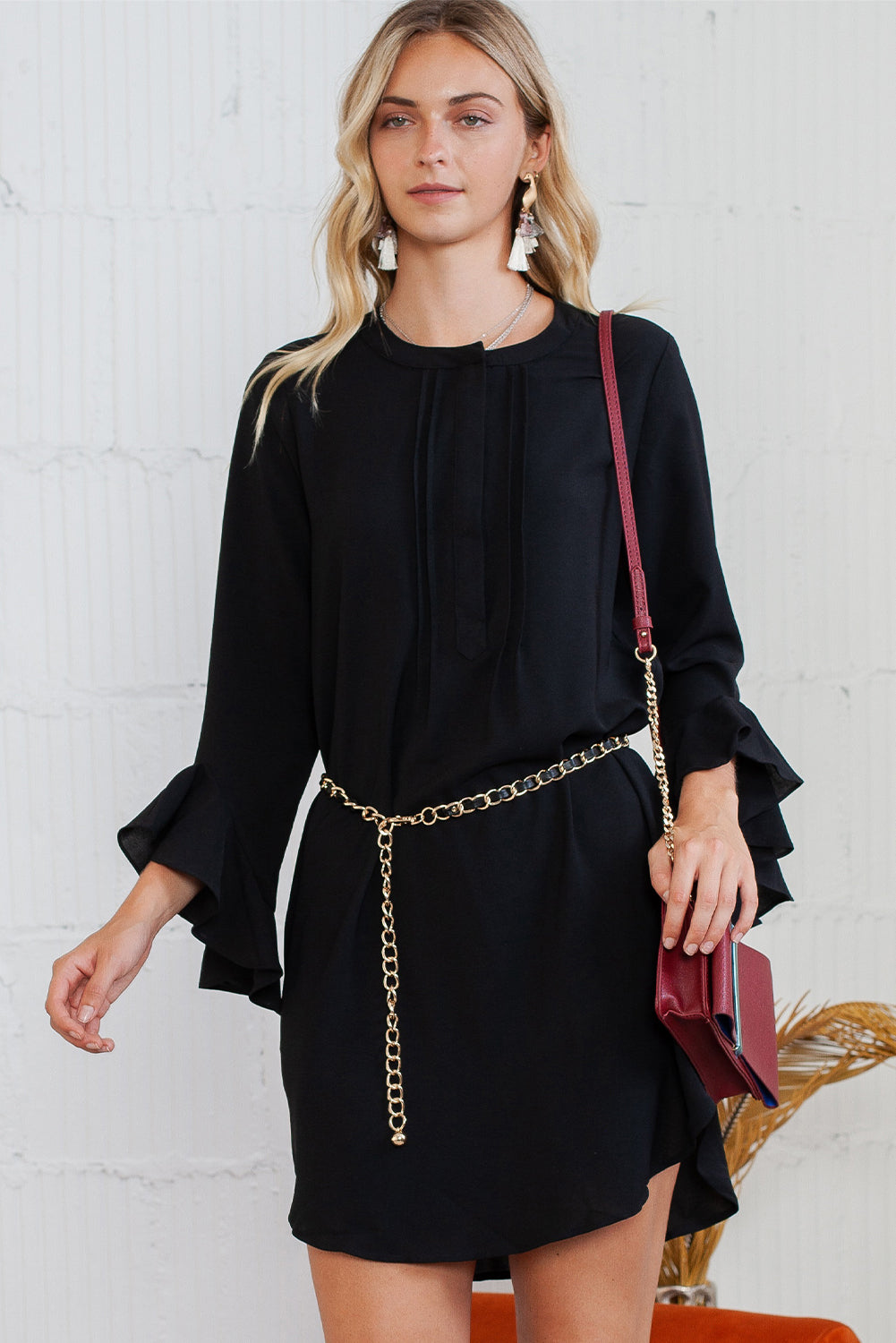 Black Pleated Solid Color Ruffle Sleeve Mini Dress